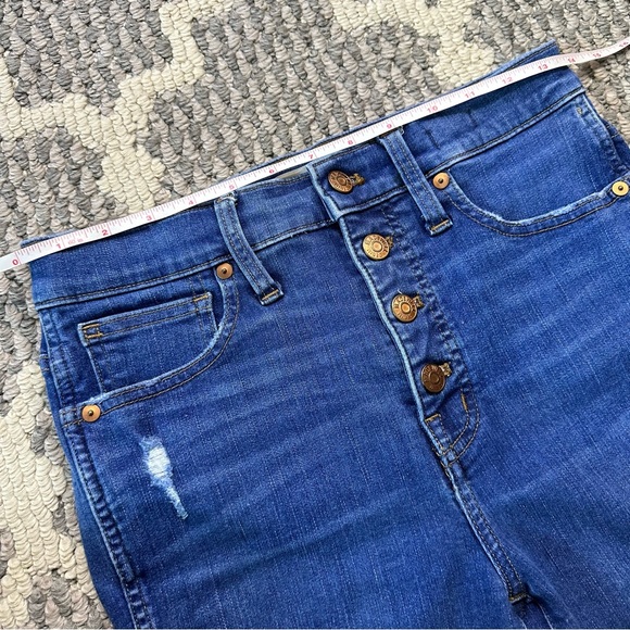 Madewell 10" High-Rise Skinny Jeans in Hanna Wash - Picture 6 of 12